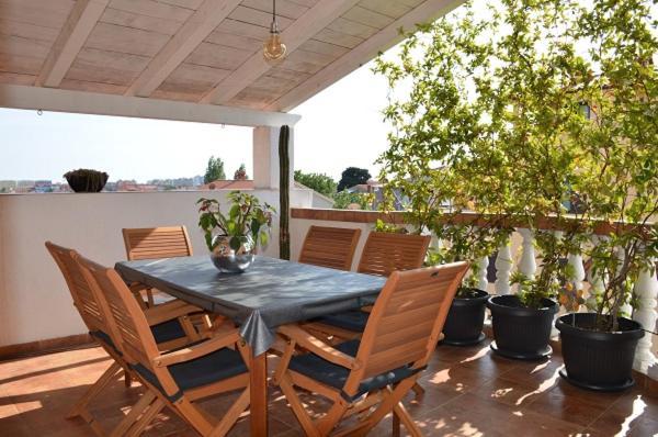 Ferienwohnung Tiro Pula Exterior foto